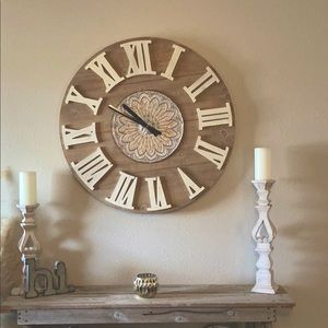 Rustic Farmhouse Clock